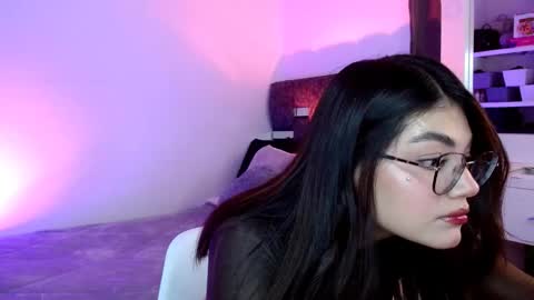   online show from 16, 10, 2025