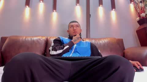 Shatta  Sara online show from 6, 1, 2025