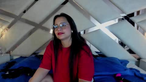 Snapshot of _carolinee_sweet chatting on 22, 1, 2025 Caroline Sweet online show from 22, 1, 2025