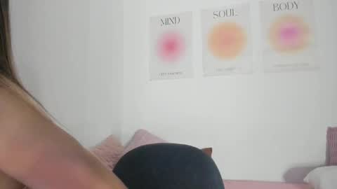 Snapshot of _cat_18 chatting on 25, 2, 2026 You can Call me Kitty Cat online show from 25, 2, 2026