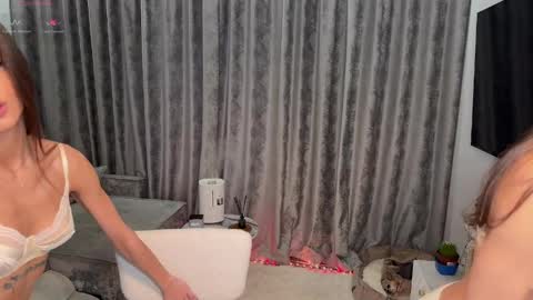 Angela  online show from 26, 4, 2026