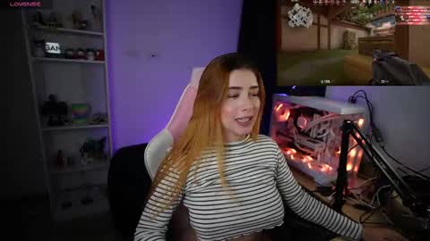 Snapshot of _celeste_xx chatting on 1, 10, 2025 _celeste_xx online show from 1, 10, 2025