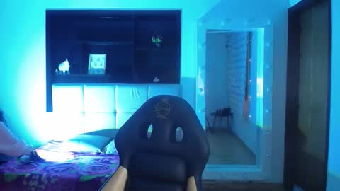 _charlotte_collins_ online show from 17, 1, 2026