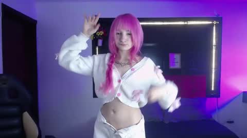 _charlotte_collins_ online show from 17, 4, 2026