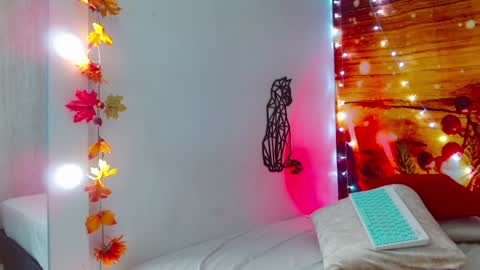 Snapshot of _chloeee chatting on 25, 12, 2024 Katy online show from 25, 12, 2024