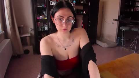 Chrissy online show from 5, 3, 2026