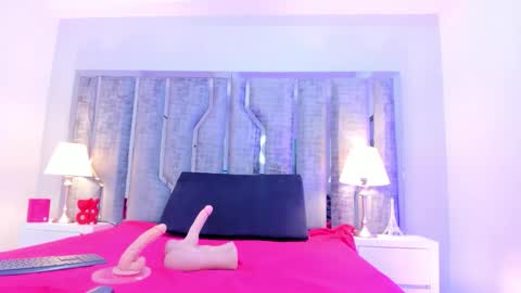 Snapshot of _ciara_benet_ chatting on 9, 10, 2025 _ciara_benet_ online show from 9, 10, 2025