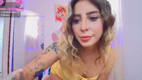  Chloe  online show from 25, 6, 2026