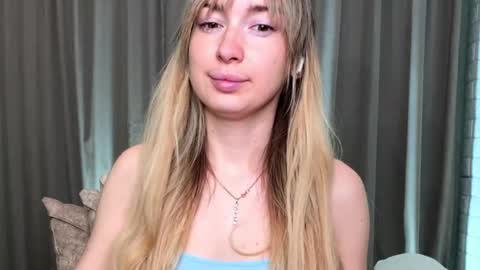 _crystal_moon_1 online show from 18, 11, 2025