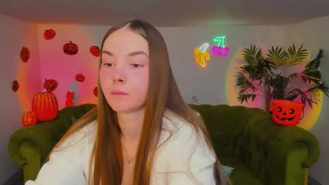 Erika online show from 29, 10, 2025