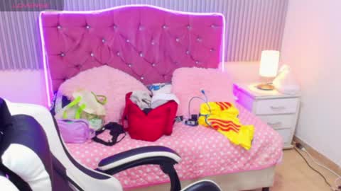 Snapshot of _curvy_mature_ chatting on 24, 5, 2026 _curvy_mature_ online show from 24, 5, 2026
