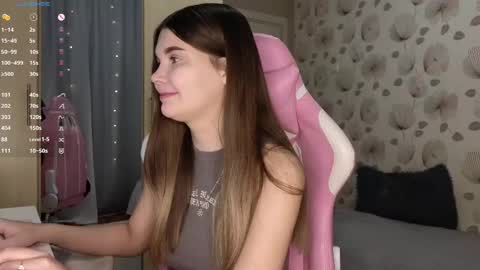 _cute_ice online show from 7, 3, 2025