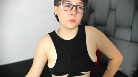 Darcy online show from 8, 4, 2026