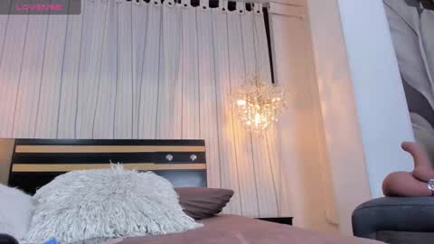 Dahiana Lincoln online show from 23, 1, 2025