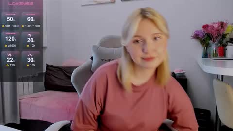 Snapshot of _dewpoint_ chatting on 15, 9, 2025 Ri   online show from 15, 9, 2025