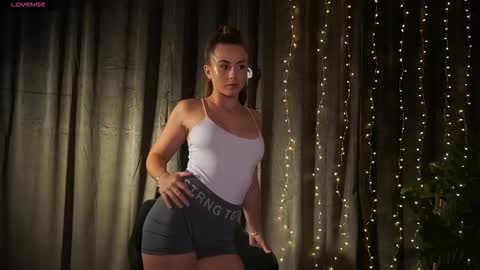 Elice online show from 19, 10, 2025