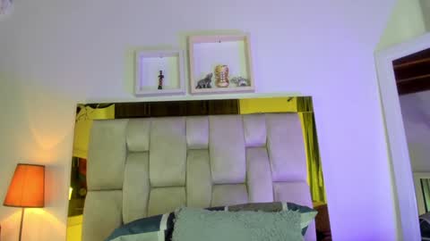 Isabella online show from 27, 1, 2025