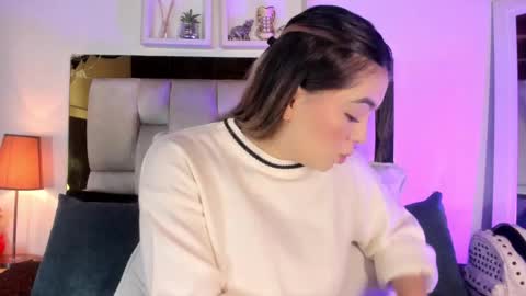 Isabella online show from 6, 2, 2026