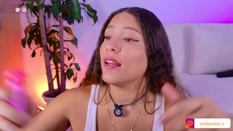 Snapshot of _emilymoon_x chatting on 1, 2, 2026 Emi online show from 1, 2, 2026