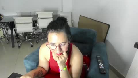 Emma online show from 29, 12, 2024