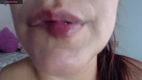 Snapshot of _emyligrey chatting on 12, 12, 2024 Emily Valencia online show from 12, 12, 2024