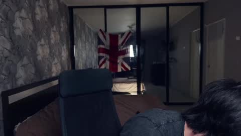 Keanu online show from 28, 2, 2025