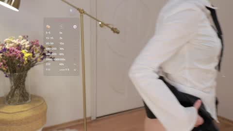 Snapshot of _female_essence_ chatting on 12, 12, 2024 Essie online show from 12, 12, 2024