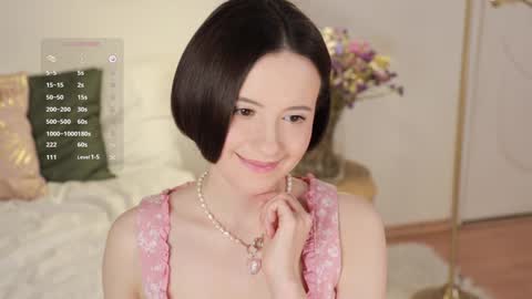 Snapshot of _female_essence_ chatting on 17, 12, 2024 Essie online show from 17, 12, 2024