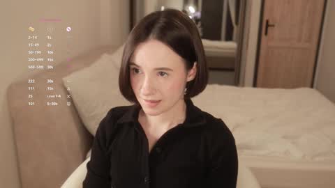 Essie  online show from 14, 3, 2026