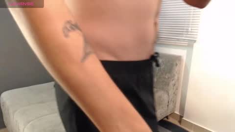 Laura  Juan online show from 21, 2, 2025