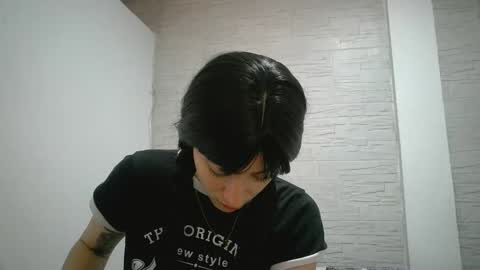 Mia-foster online show from 11, 11, 2025