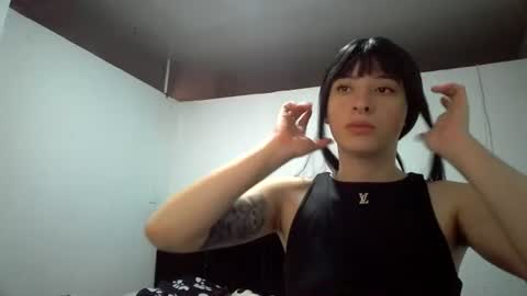 Snapshot of _genesid_dixton chatting on 3, 8, 2026 Mia-foster online show from 3, 8, 2026