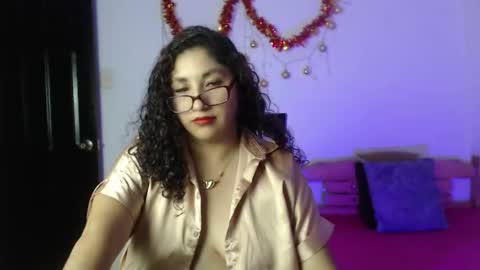 Gia Independent model online show from 19, 12, 2025