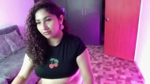Gia Independent model online show from 19, 2, 2026