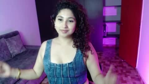 Gia Independent model online show from 20, 2, 2026