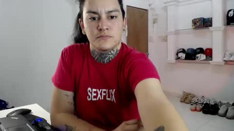 Snapshot of _gleep chatting on 5, 11, 2025 LEEP online show from 5, 11, 2025