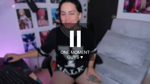 Snapshot of _gleep chatting on 16, 11, 2025 LEEP online show from 16, 11, 2025