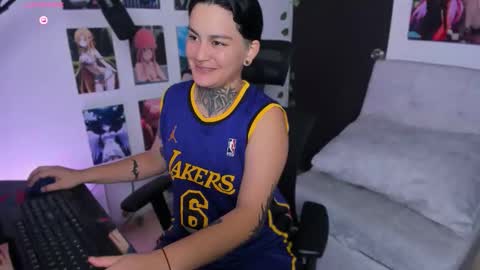 Snapshot of _gleep chatting on 17, 11, 2025 LEEP online show from 17, 11, 2025