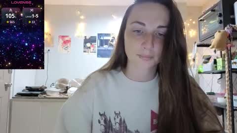 Goddess Aurora online show from 2, 11, 2025