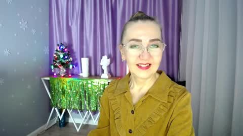Snapshot of _greybunny_ chatting on 2, 1, 2025 _greybunny_ online show from 2, 1, 2025