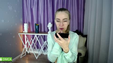 Snapshot of _greybunny_ chatting on 21, 1, 2025 _greybunny_ online show from 21, 1, 2025
