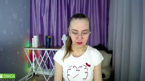 Snapshot of _greybunny_ chatting on 11, 2, 2025 _greybunny_ online show from 11, 2, 2025