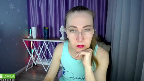 Snapshot of _greybunny_ chatting on 26, 2, 2025 _greybunny_ online show from 26, 2, 2025
