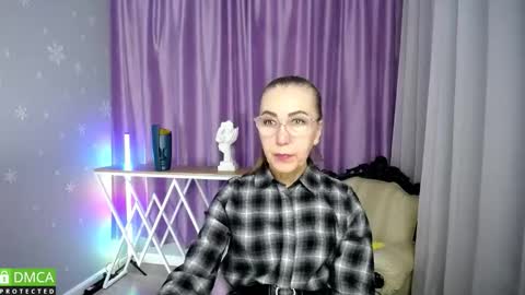 Snapshot of _greybunny_ chatting on 27, 9, 2025 _greybunny_ online show from 27, 9, 2025