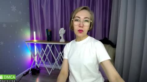 Snapshot of _greybunny_ chatting on 17, 10, 2025 _greybunny_ online show from 17, 10, 2025