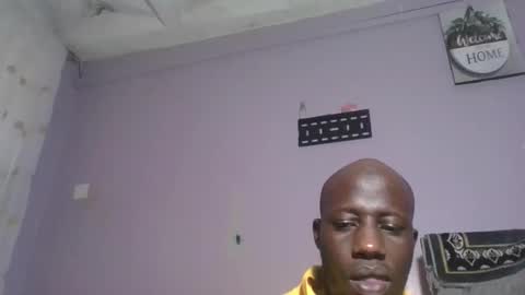 Snapshot of _hairlyboy chatting on 10, 10, 2025 _hairlyboy online show from 10, 10, 2025