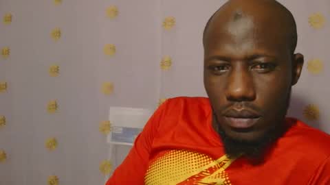 Snapshot of _hairlyboy chatting on 6, 11, 2025 _hairlyboy online show from 6, 11, 2025