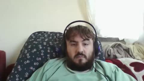 Snapshot of _hasanhz_ chatting on 2, 12, 2025 hasanhz. online show from 2, 12, 2025