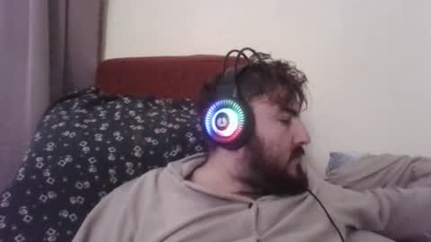 Snapshot of _hasanhz_ chatting on 3, 12, 2025 hasanhz. online show from 3, 12, 2025