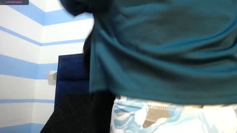 Snapshot of _isaabellaa chatting on 9, 1, 2025 Isa online show from 9, 1, 2025